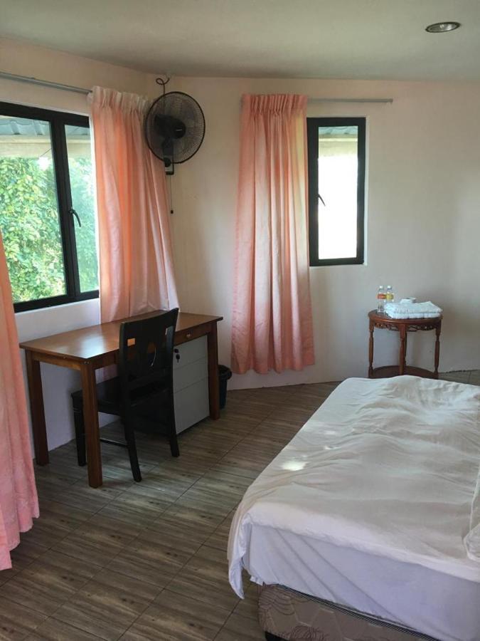 Pandan Goldcoast Holiday Villa Lundu Εξωτερικό φωτογραφία